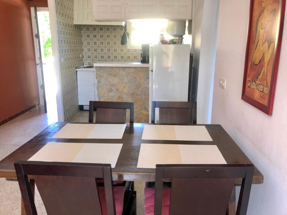 Port Sotavent 2C - Apartamento En La Marina De Empuriabrava - Piscina Comunitaria, - Parking - Vistas Al Canal - Cerca Centro Y Playa Zewnętrze zdjęcie